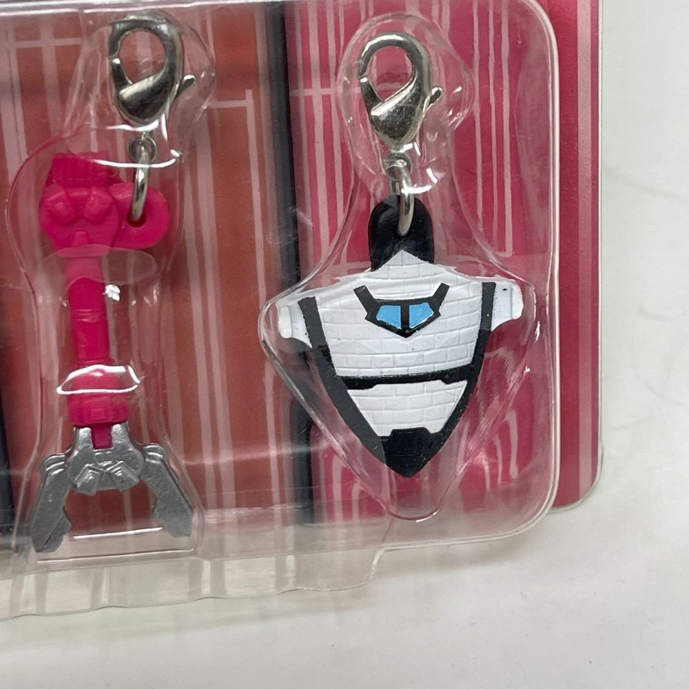 Kamen Rider Fourze Modules Keychains Charm Set - Picture 3 of 5